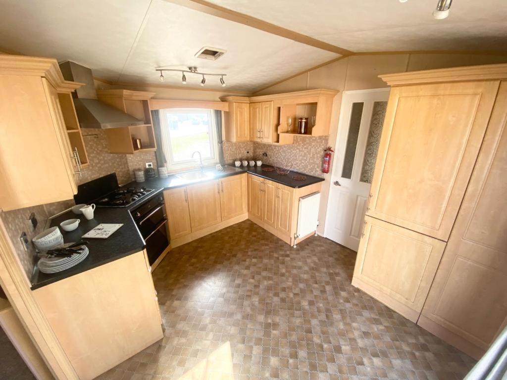 Luxury 2 Bedroom 2 Bathroom Caravan-Small Sofa 1 Pers Saint Osyth Екстер'єр фото